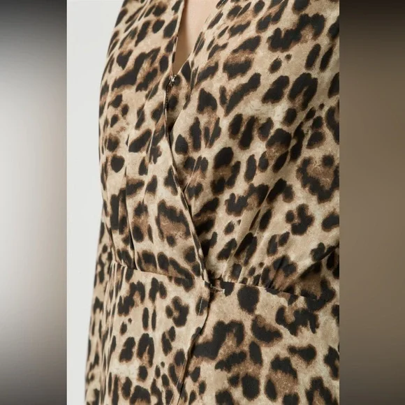 🆕Blouse Leopard Print Wrap Peplum Top S, M & L Available - Picture 2 of 8